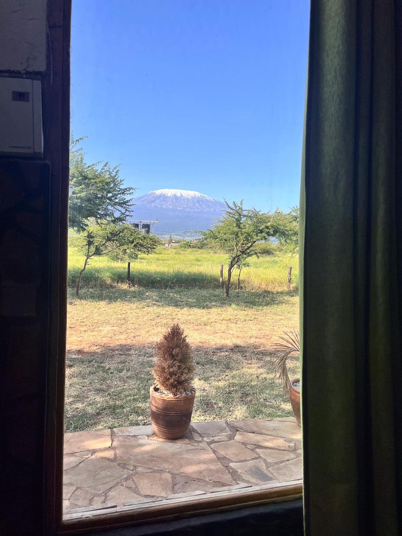 Kilimanjaro View Cabin-Amboseli Oloitokitok Rom bilde