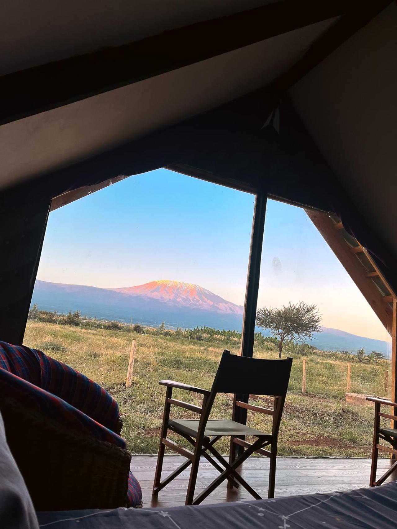 Kilimanjaro View Cabin-Amboseli Oloitokitok Eksteriør bilde